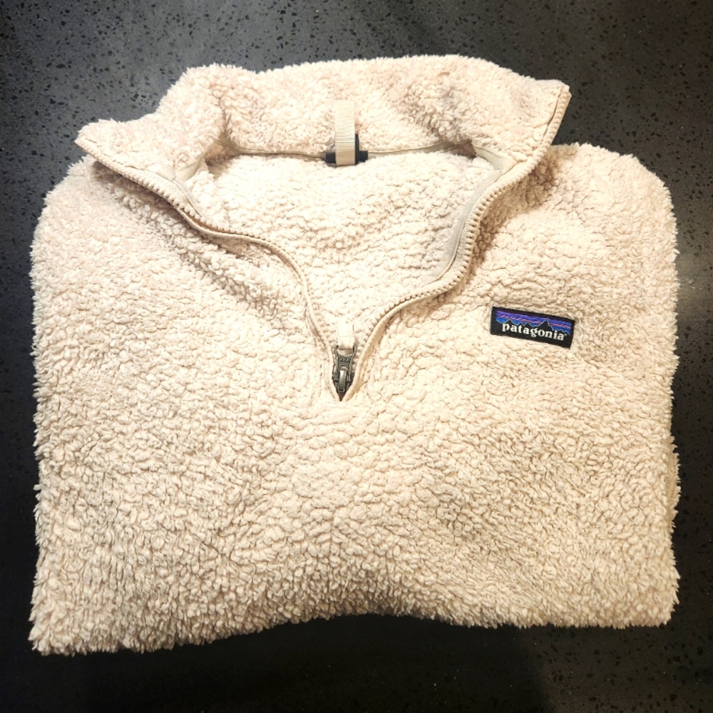 Patagonia Quarter Zip Pullover Size Small Cream